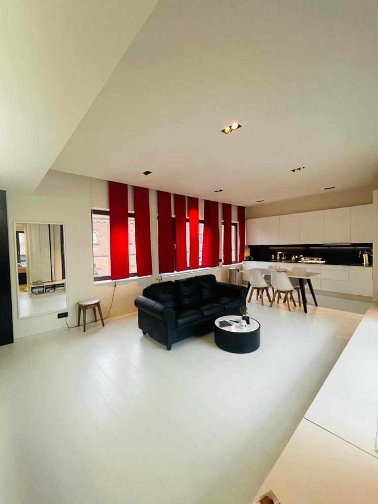 Ferienwohnung Down Town Penthouse With Private Parking Brüssel Exterior foto