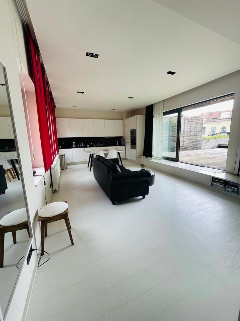 Ferienwohnung Down Town Penthouse With Private Parking Brüssel Exterior foto