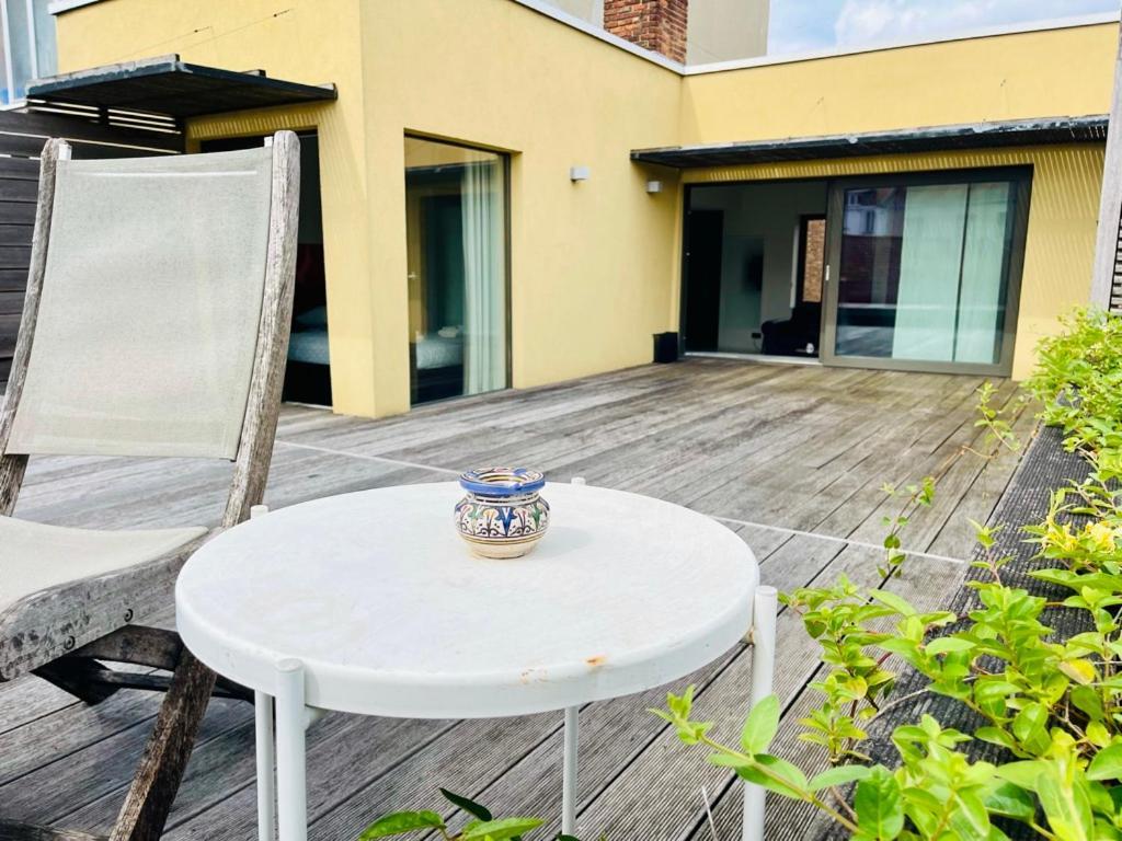 Ferienwohnung Down Town Penthouse With Private Parking Brüssel Exterior foto